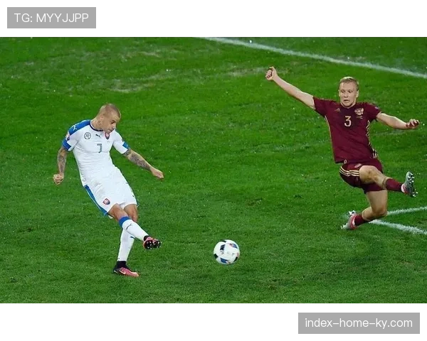 药厂特拉第52分钟禁区劲射 成为球队唯一射正机会